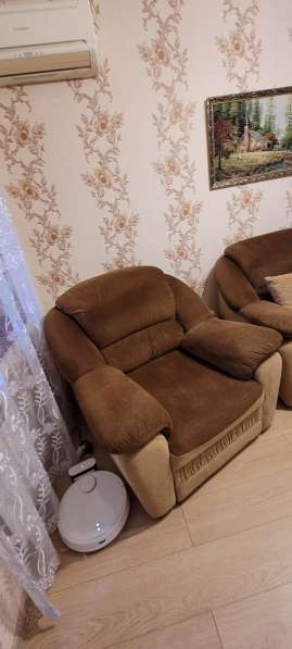 Продаю диван и кресло в Сочи фото 6