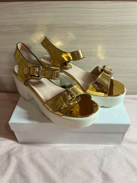 Босоножки Vitacci в Москве фото 6