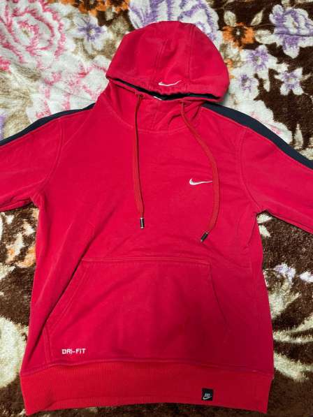 Толстовка nike