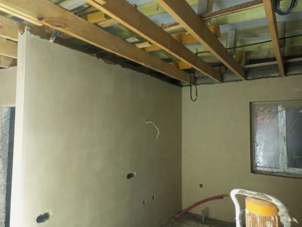 Работа гипсовая штукатурка стен в Калининграде