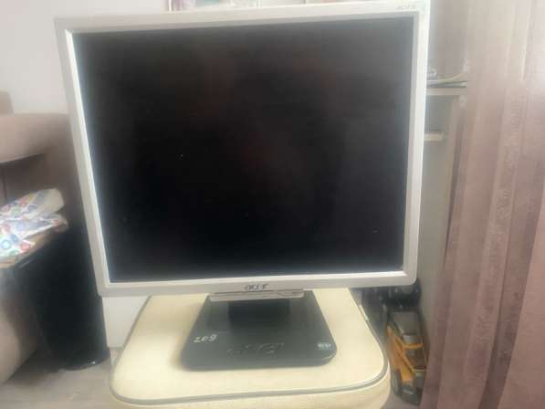 Продам монитор за 2 тысячи