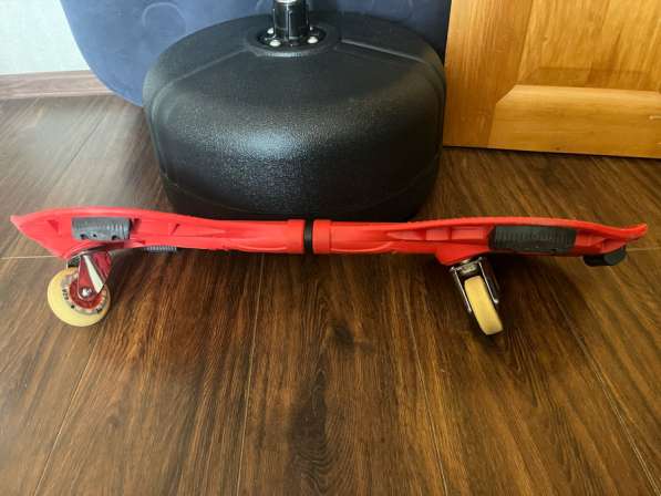 Скейт двухколесный очень удобный в Одинцово