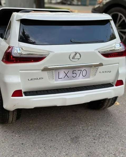 Детский электромобиль / Lexus LX 570 в Казани фото 5