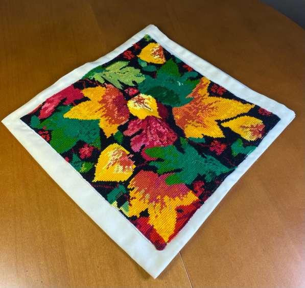 Подушка интерьерная