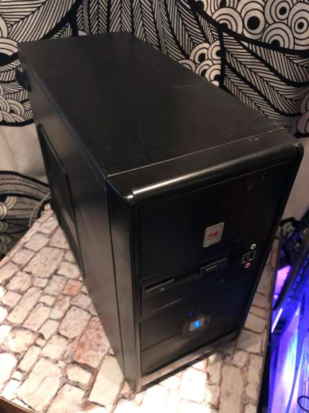Компьютер системный блок