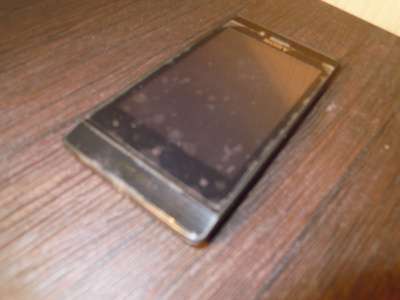 Сотовый телефон Sony Xperia miro