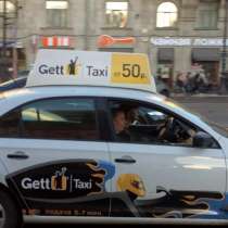 Водитель на своем авто GetTaxi, в Москве