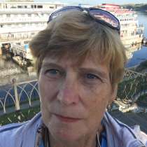 Услуги няни, сопровождения, в Москве