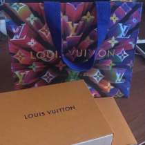 Пакет Louis Vuitton, в Москве