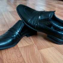 Новые школьные туфли (39 размер), в г.Макеевка