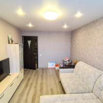 Викулова, 38. Сдается трехкомнатная квартира с мебелью на Ви, в Екатеринбурге