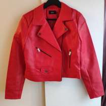 Куртка красная женская, в Зеленограде