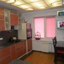 3-комнатная квартира собственник с мебелью и ремонтом, в Ростове-на-Дону