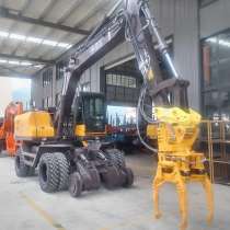 Экскаватор на комбинированном ходу, в Москве