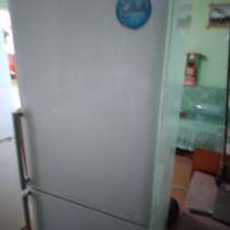 Холодильник бу "L G " в отличном состоянии(сухой заморозки), в Керчи