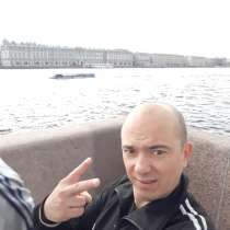 Алексей, 32 года, хочет познакомиться – Хочу познакомится с дамой, в Москве