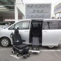 Toyota Noax 7-ми местный минивен кресло с электродвигателем, в Москве