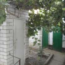Два дома в одном дворе Ракетка х/с 25000, в г.Николаев