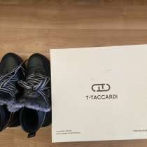 Зимние кроссовки, в Москве