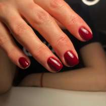 Услуги маникюра и педикюра, в Москве