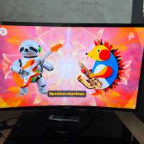 Продам изогнутый телевизор-монитор, в Комсомольске-на-Амуре