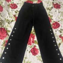 Женские джинсы, в Санкт-Петербурге