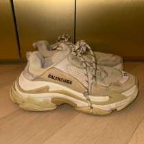 Balenciaga Triple S Размер 39, большeмерят, в Москве