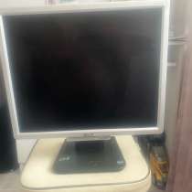 Продам монитор за 2 тысячи, в Хабаровске